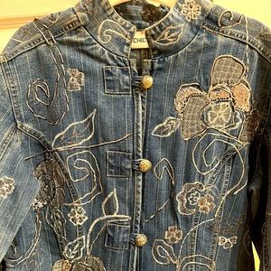 Chicos silver embroided with silver buttons Jean jacket size 1